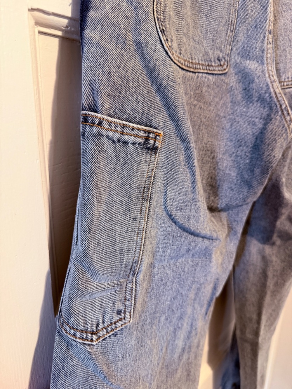 Lisa Says Gah Dylan Jeans - Picture 9 of 10
